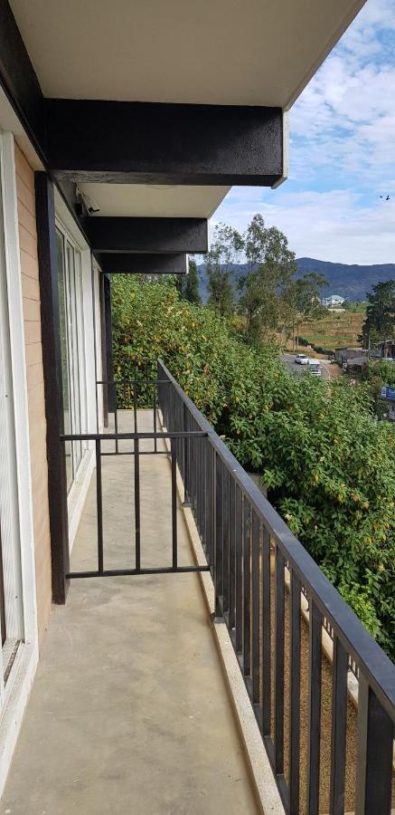 Hotel ColdWorld Nuwara Eliya Buitenkant foto